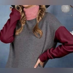 Tri-Color Sweater -  blanket soft material maroon/gray/pink ninexis brand NWOT